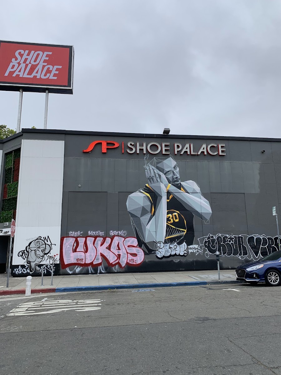 Temescal Plaza